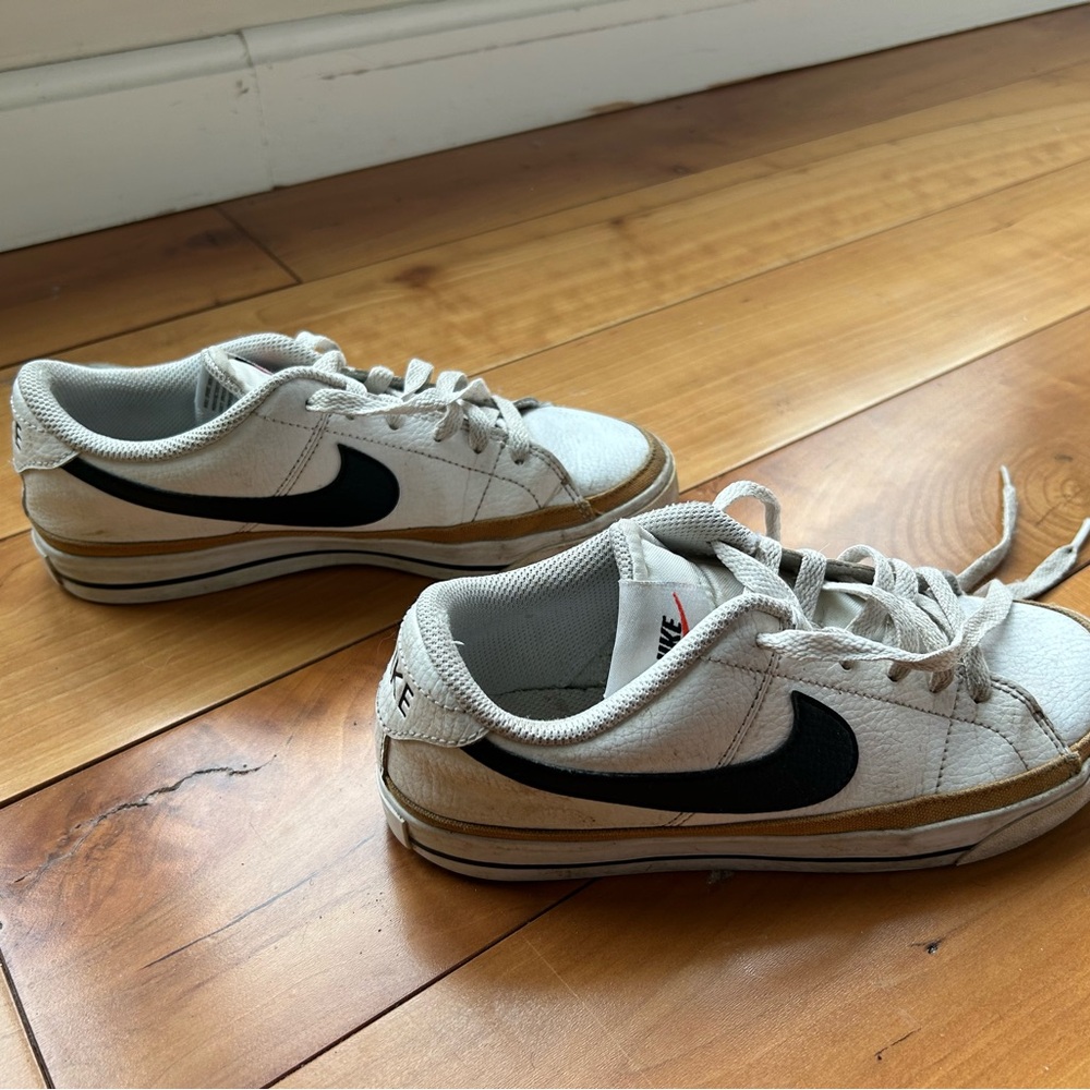 Nike Court Legacy Next Nature sneakers in the White, Black, and Ochre, W size 6 - Picture 7 of 10